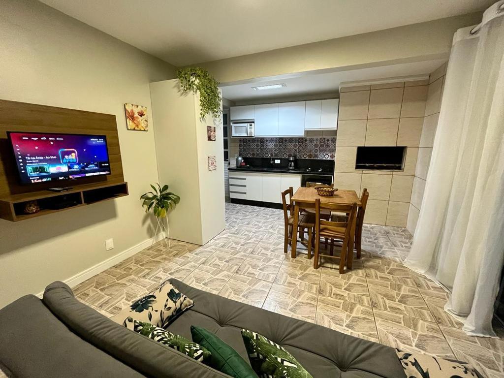 Residencial Bernardo, Meia Quadra Do Trapiche Флоріанополіс Екстер'єр фото