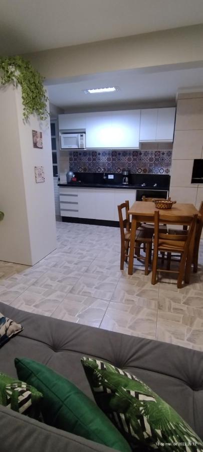 Residencial Bernardo, Meia Quadra Do Trapiche Флоріанополіс Екстер'єр фото