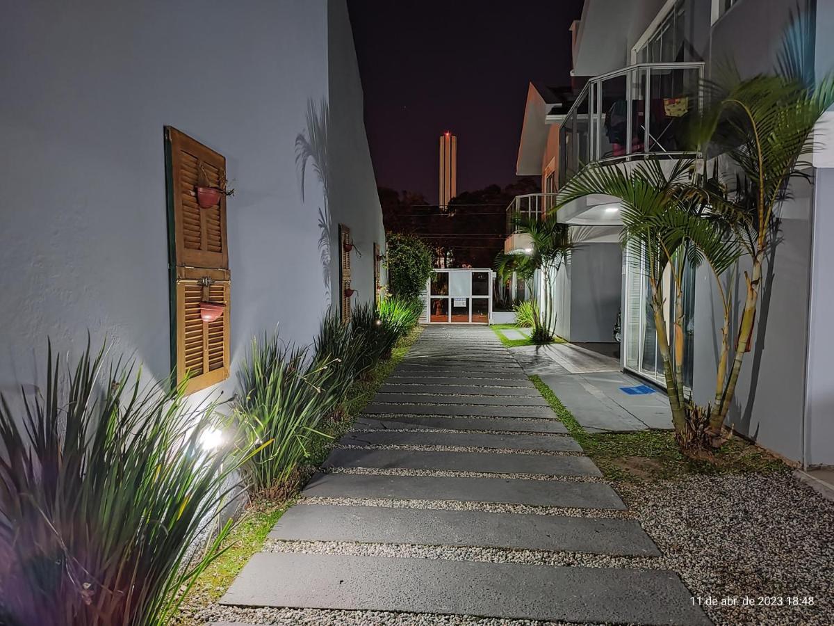 Residencial Bernardo, Meia Quadra Do Trapiche Флоріанополіс Екстер'єр фото
